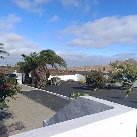 Casa Encanto Dom wakacyjny Las Laderas